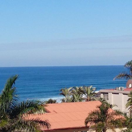 Topanga Holiday Home Uvongo Beach Exteriör bild